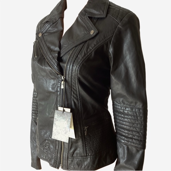 NWT Cole Haan Black Leather Moto Jacket Medium - Picture 3 of 14